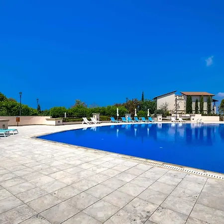Aphrodite Hills 2 Bed Flat L02 Appartement *